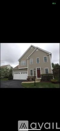 Rent this 4 bed townhouse on 30 Daisy Ln