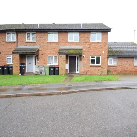 Rent this 3 bed house on Lagonda Close in Newport Pagnell, MK16 9BW