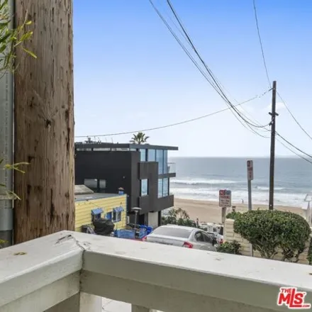 Rent this 1 bed house on 115 44th Street in Manhattan Beach, CA 90266