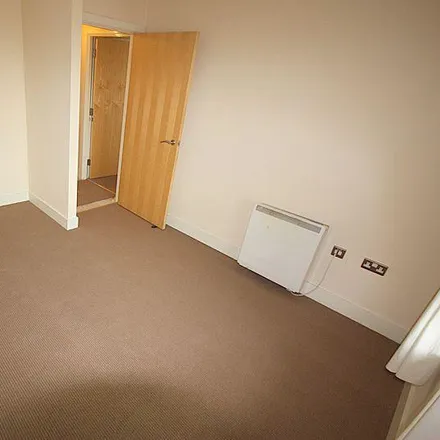 Image 5 - Station View, Marsh Street, Walsall, WS2 9JR, United Kingdom - Apartment for rent
