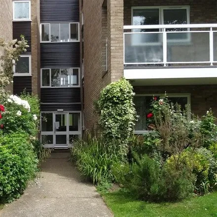 Rent this 1 bed apartment on Brackley Road
