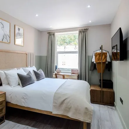 Rent this 1 bed apartment on London in W12 9BL, United Kingdom