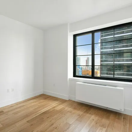 Image 4 - The Edison, 27-21 44th Drive, New York, NY 11101, USA - Apartment for rent
