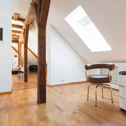 Rent this 3 bed apartment on Parkallee 22 in 20144 Hamburg, Germany
