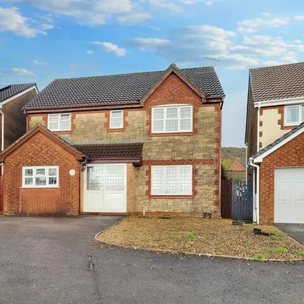 Buy this 4 bed house on Two Stones Crescent in Kenfig Hill, CF33 6DJ