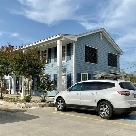 Rent this studio house on Driscoll Children's Hospital in 3533 South Alameda Street, Corpus Christi