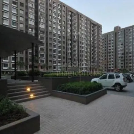 Image 2 - unnamed road, Gota, - 382481, Gujarat, India - Apartment for sale