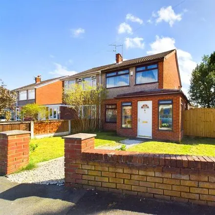 Buy this 3 bed duplex on 16 Dunbeath Avenue in Rainhill Stoops, St Helens