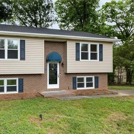 Buy this 3 bed house on 5705 Herinhut Road in Friedburg, Davidson County