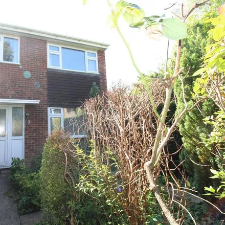 Rent this 2 bed house on Riddell Gardens in Baldock, SG7 6JZ