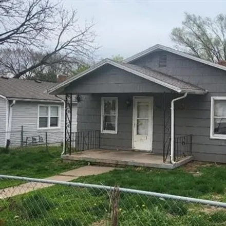 Buy this 2 bed house on 9663 East 18th Street in Englewood, Independence