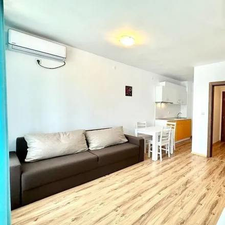 Rent this studio apartment on Aheloy 8217