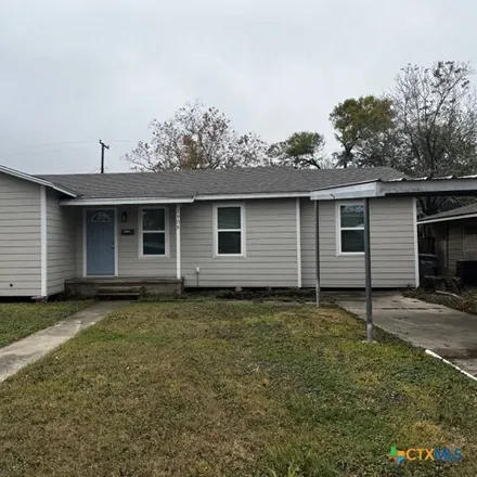 Rent this 3 bed house on 1905 Navidad St in Victoria, Texas