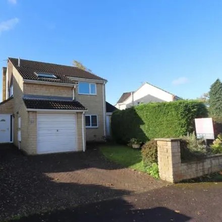 Buy this 4 bed house on 3C Hillcrest in Thornbury, BS35 2JA