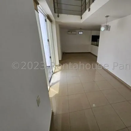 Rent this 3 bed house on Corredor Sur in Versalles, Don Bosco