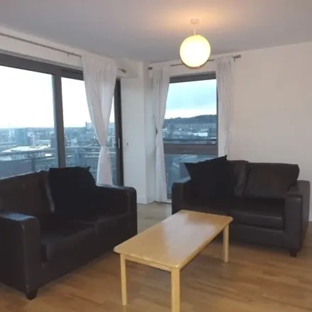 Image 3 - University of Sheffield International College, 3 Solly Street, Sheffield, S1 4DE, United Kingdom - Apartment for rent