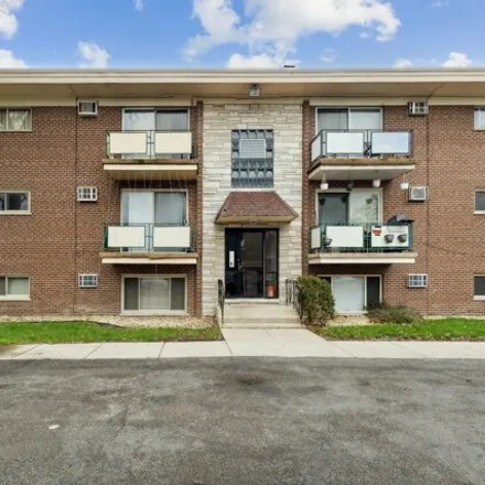 Image 1 - 7436 West 111th Street, Worth, IL 60482, USA - Condo for sale