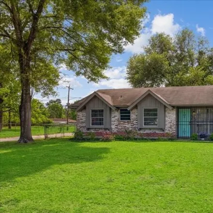 Buy this 3 bed house on 11147 Cheeves Drive in Houston, TX 77016
