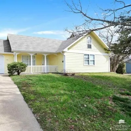 Buy this 2 bed house on 1740 Plymouth Road in Manhattan, KS 66503