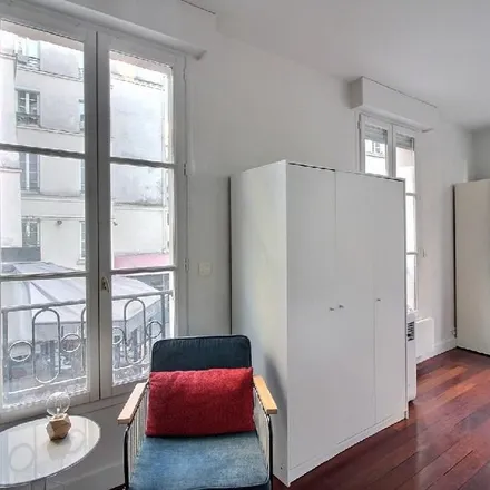 Image 4 - 35 Rue des Lombards, 75001 Paris, France - Apartment for rent