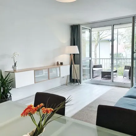 Rent this 3 bed apartment on Kindervilla Sola Bona in Kieler Straße, 22525 Hamburg