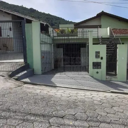 Rent this 2 bed house on Rua José Francisco Dias Areias in Trindade, Florianópolis - SC