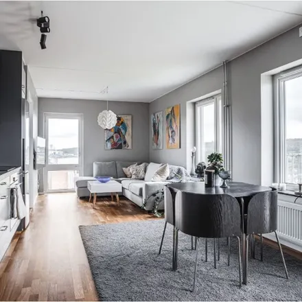 Image 3 - Flatåskyrkan, Svängrumsgatan 59, 421 72 Gothenburg, Sweden - Apartment for rent