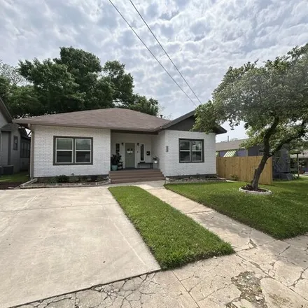 Image 2 - 678 West Magnolia Avenue, San Antonio, TX 78212, USA - House for rent