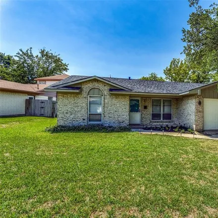 Buy this 3 bed house on 1106 Woodcrest Drive in Garland, TX 75040