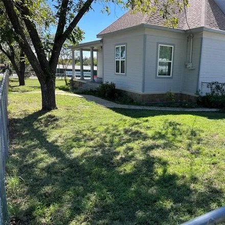 Buy this 4 bed house on 532 TX 36 in Comanche, TX 76442