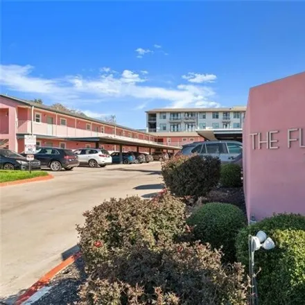 Buy this 1 bed condo on 1422 Collier Street in Austin, TX 78704