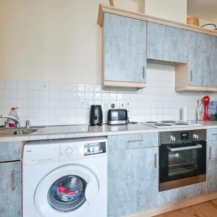 Image 3 - Metro Central Heights, 119 Newington Causeway, London, SE1 6DQ, United Kingdom - Apartment for sale