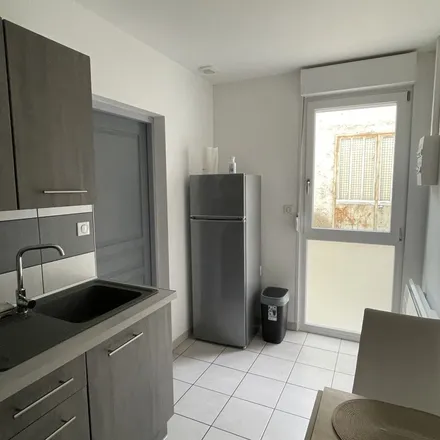 Rent this 1 bed apartment on 9 Rue Émile Giros in 52100 Saint-Dizier, France
