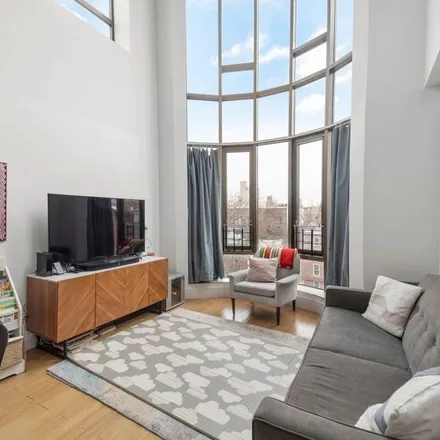 Rent this 3 bed apartment on 200 16th Street in New York, NY 11215