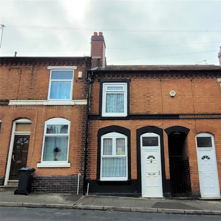 Rent this 2 bed townhouse on Chuckery Primary School in Lime Street, Walsall