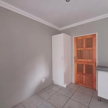Rent this 3 bed apartment on Government Road in Noordhang, Randburg