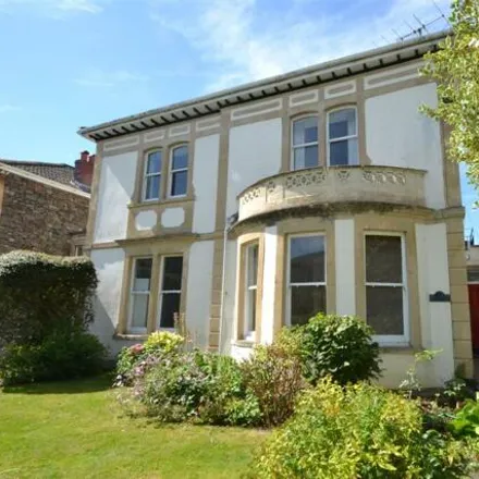 Rent this 4 bed house on 11 Elgin Park in Bristol, BS6 6RU