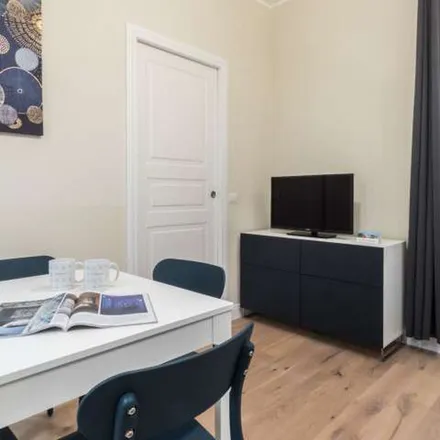 Rent this 1 bed apartment on Monte dei Paschi di Siena in Via della Moscova, 44