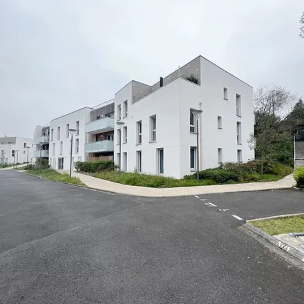 Image 3 - 12 Avenue de Louveciennes, 78170 La Celle-Saint-Cloud, France - Apartment for rent