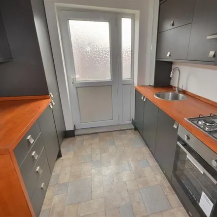 Rent this 2 bed apartment on Martyna Polish Food in 26 Beancroft Road, Castleford