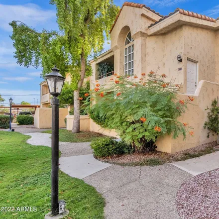 Buy this 2 bed townhouse on 1318 East Morten Avenue in Phoenix, AZ 85020