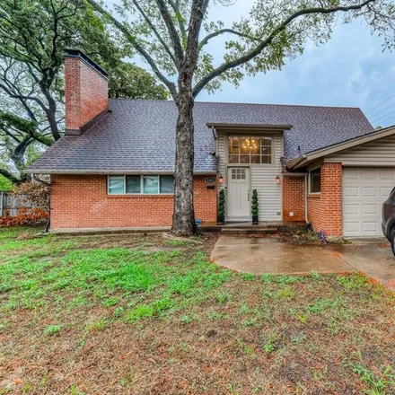 Buy this 4 bed house on 1601 Toplea Drive in Euless, TX 76040