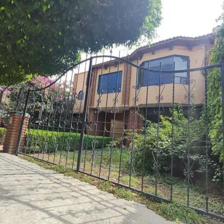 Rent this 3 bed house on Avenida Ignacio Zaragoza 21 in Delegación Centro Histórico, 76000 Querétaro