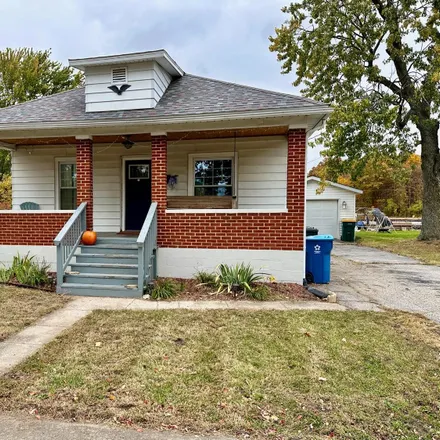 Buy this 2 bed house on 326 Franklin Street in North Judson, IN 46366