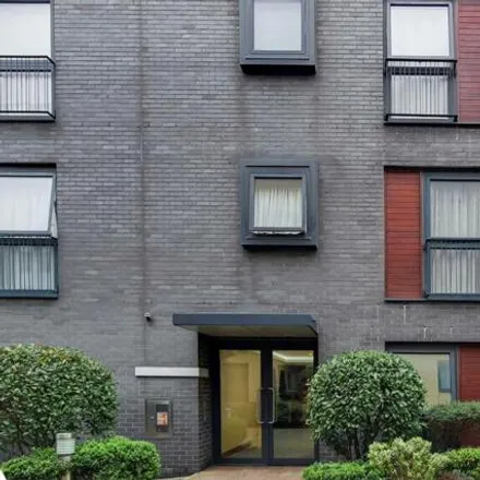 Image 7 - Regency Court, Unwin Way, London, HA7 1FE, United Kingdom - Apartment for sale