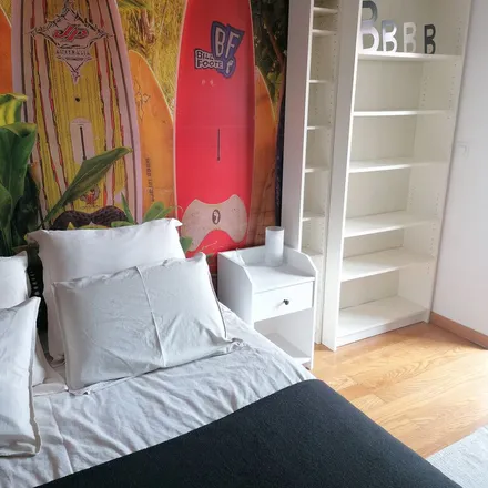 Rent this 1 bed apartment on Rua Miguel Torga 1-9 in 2830-186 Santo André, Portugal