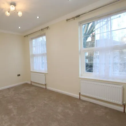 Image 3 - 24 Thermopylae Gate, Millwall, London, E14 3AX, United Kingdom - Duplex for rent