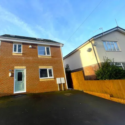 Rent this 3 bed house on Fern Place in Cardiff, CF5 3XN