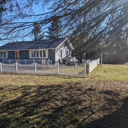 Buy this 3 bed house on 12315 Us Highway 223 in Onsted, Michigan