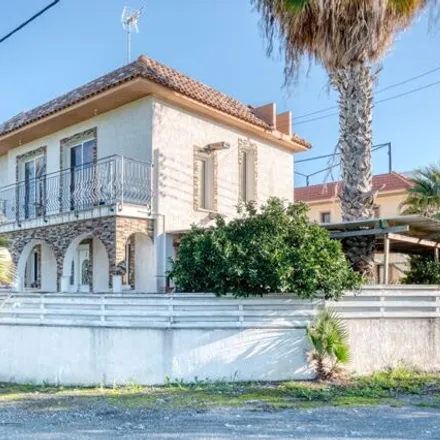 Image 1 - Larnaca - House for sale